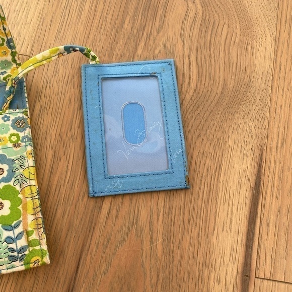 Vera Bradley Magnetic Closure Wallet Clutch - Picture 7 of 11